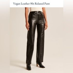 90s VEGAN LEATHER RELAXED PANTS